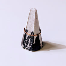 Load image into Gallery viewer, Ring Holder