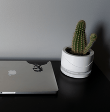 Load image into Gallery viewer, Layers Planter